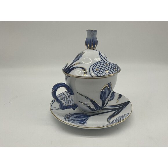 Bombay Company VTG Lidded Teacup and Saucer Set Collectible Blue/White Floral  1 - Picture 8 of 16